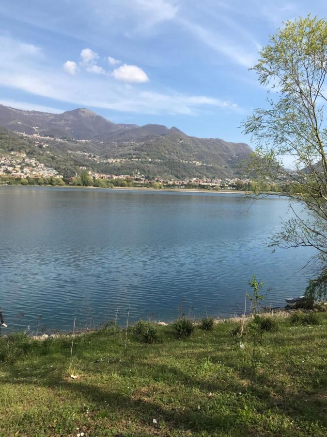 Iuli Lake Home Tra Lago E Montagna Olginate Exterior photo
